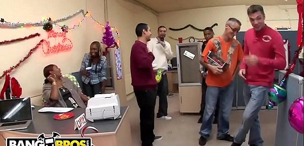  BANGBROS - Fuck Team Five Holiday Christmas Party Turns Into Orgy